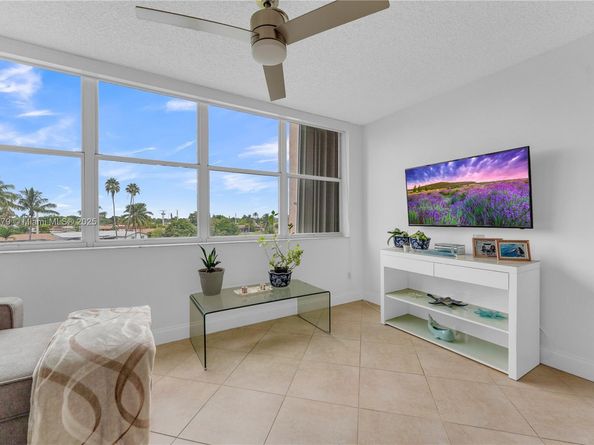 2521 NW 104th Ave 307, Sunrise FL 33322