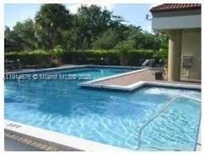 2445 SW 18th Ter 113, Fort Lauderdale FL 33315