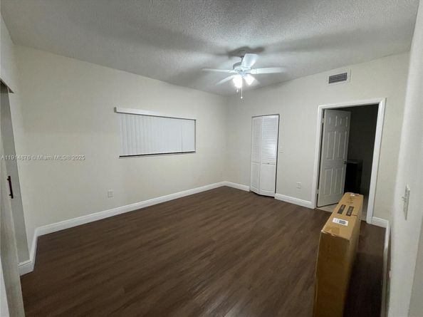 2445 SW 18th Ter 113, Fort Lauderdale FL 33315