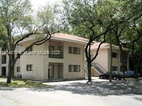 2445 SW 18th Ter 113, Fort Lauderdale FL 33315