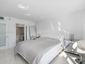 3600 Mystic Pointe Dr 1017, Aventura FL 33180