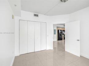 3180 SW 22nd st 601, Miami FL 33145