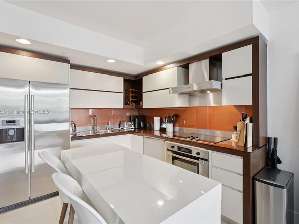 2155 Washington Ct 303, Miami Beach FL 33139