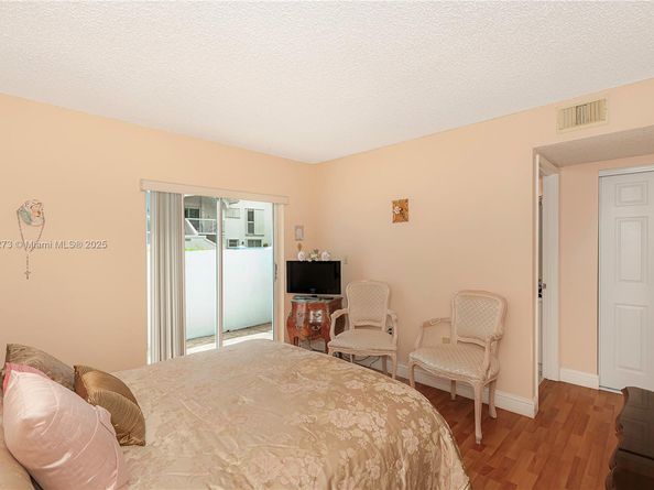 7611 SW 153rd Ct 105, Miami FL 33193