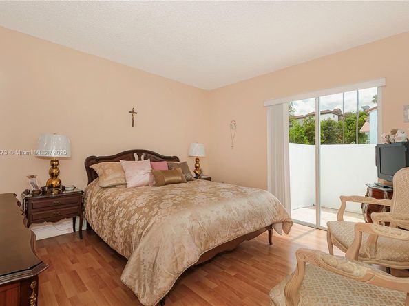 7611 SW 153rd Ct 105, Miami FL 33193