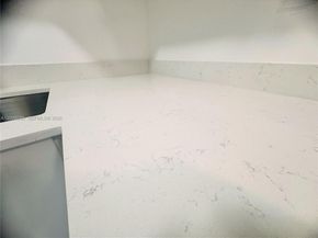 6095 W 18th Ave S219, Hialeah FL 33012