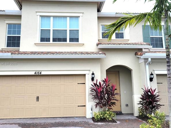 4164 Ficus St, Hollywood FL 33021