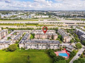 830 NW 87t ave 303, Miami FL 33172