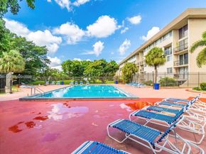 830 NW 87t ave 303, Miami FL 33172