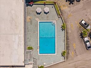 6580 Santona St A42, Coral Gables FL 33146