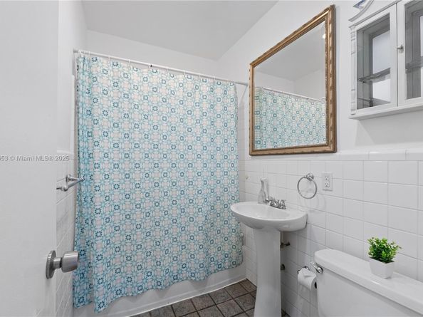 6580 Santona St A42, Coral Gables FL 33146