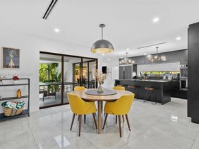 861 NE 82nd St, Miami FL 33138