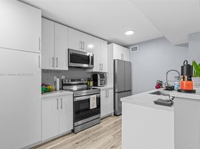 4624 NW 97th Pl 252, Doral FL 33178