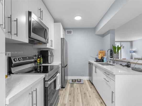 4624 NW 97th Pl 252, Doral FL 33178