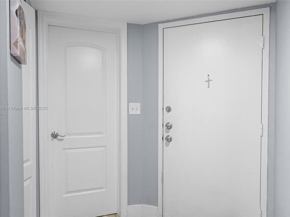 4624 NW 97th Pl 252, Doral FL 33178