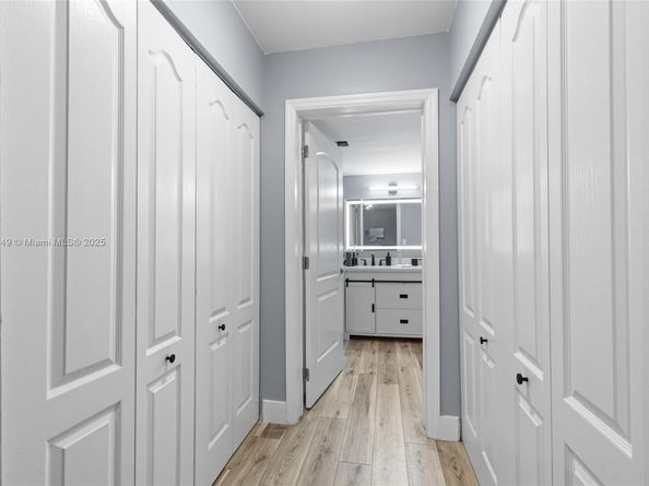 4624 NW 97th Pl 252, Doral FL 33178