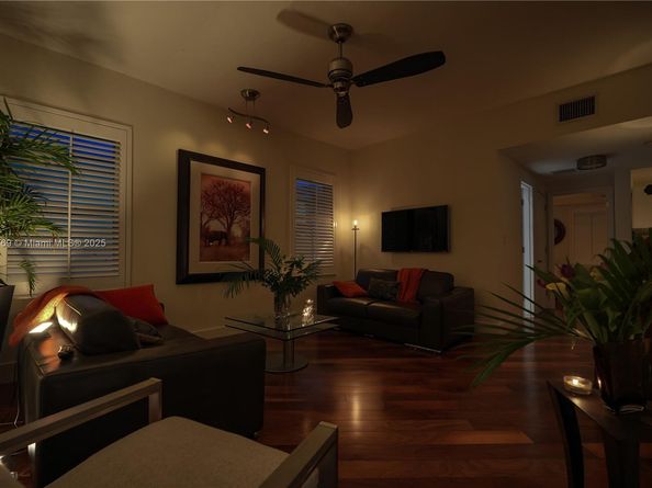 349 Meridian Ave B207, Miami Beach FL 33139