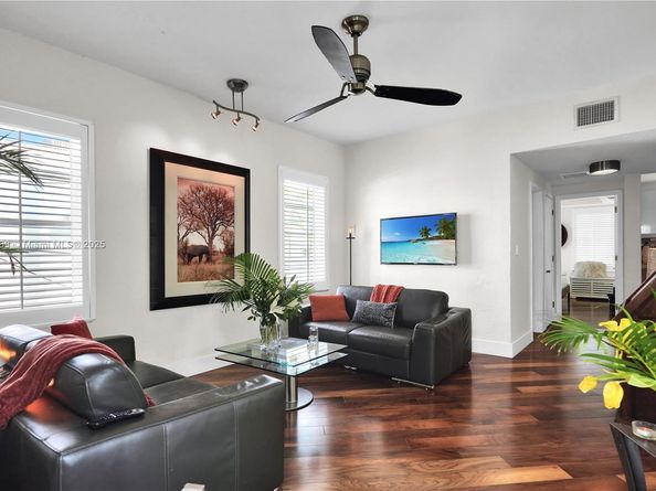 349 Meridian Ave B207, Miami Beach FL 33139