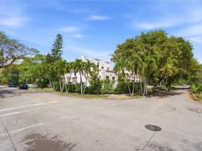 4400 NE 1st Ave, Miami FL 33137