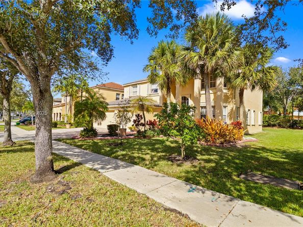 16071 SW 49th Ct, Miramar FL 33027