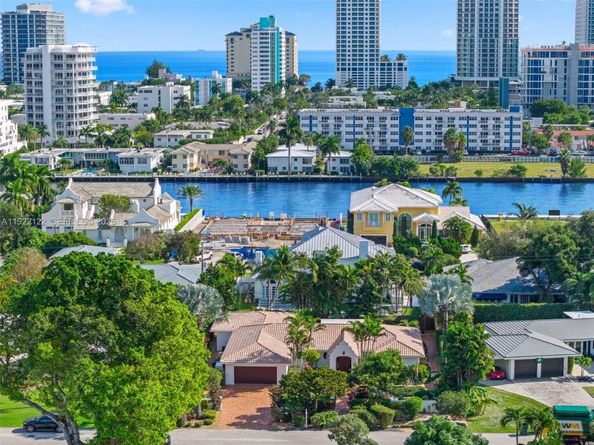 608 Middle River Dr, Fort Lauderdale FL 33304