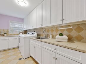 608 Middle River Dr, Fort Lauderdale FL 33304