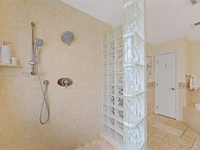 608 Middle River Dr, Fort Lauderdale FL 33304