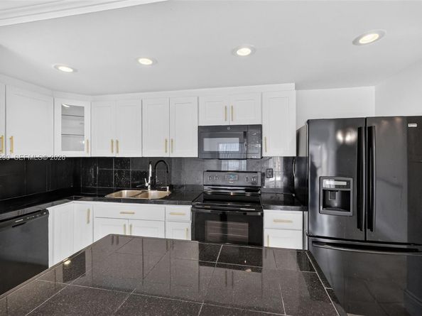 4544 NW 79th Ave 1H, Doral FL 33166