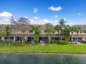 12158 SW 5th Ct, Pembroke Pines FL 33025
