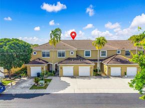 12158 SW 5th Ct, Pembroke Pines FL 33025