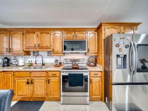 443 Barnett St, West Palm Beach FL 33405