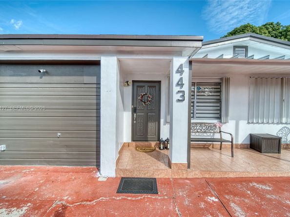 443 Barnett St, West Palm Beach FL 33405