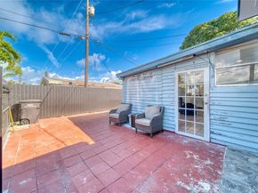 443 Barnett St, West Palm Beach FL 33405