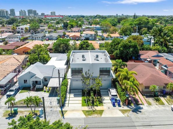 Undisclosed Address #A11769255, Miami FL 33145