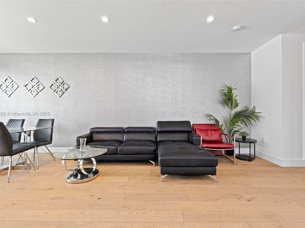 Undisclosed Address #A11769255, Miami FL 33145