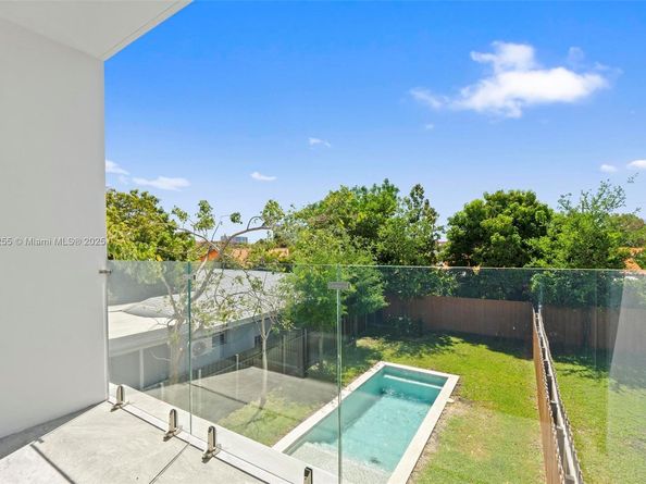 Undisclosed Address #A11769255, Miami FL 33145