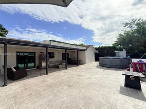 11216 SW 166th Ter, Miami FL 33157
