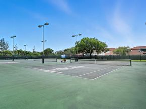 15462 NW 14th Ct, Pembroke Pines FL 33028