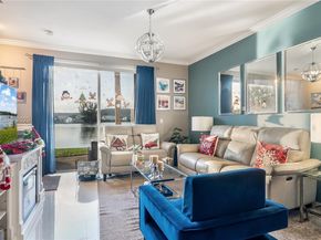 4141 Crystal Lake Dr, Deerfield Beach FL 33064