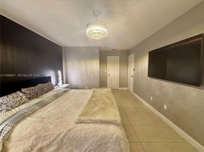 8384 SW 154th Ave 68, Miami FL 33193