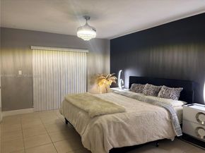 8384 SW 154th Ave 68, Miami FL 33193