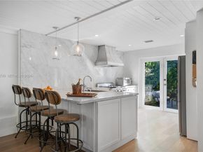 463 W 62nd St, Miami Beach FL 33140