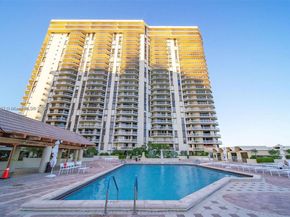 20191 E Country Club Dr 1903, Aventura FL 33180