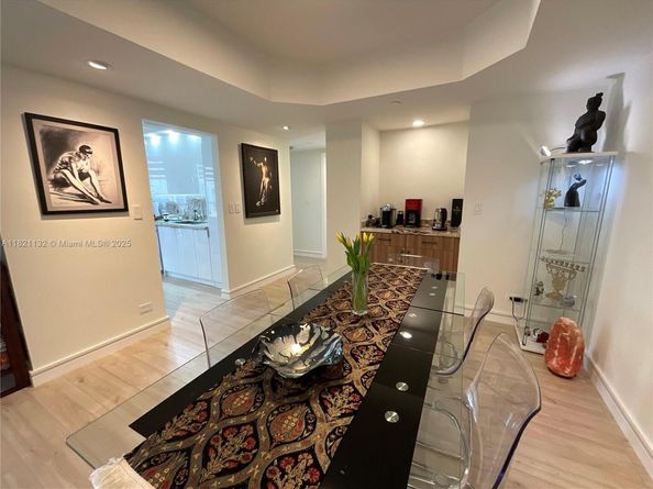 20191 E Country Club Dr 1903, Aventura FL 33180