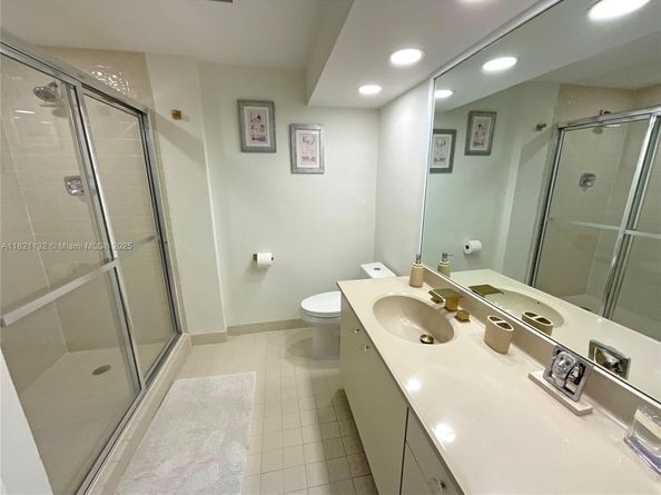 20191 E Country Club Dr 1903, Aventura FL 33180