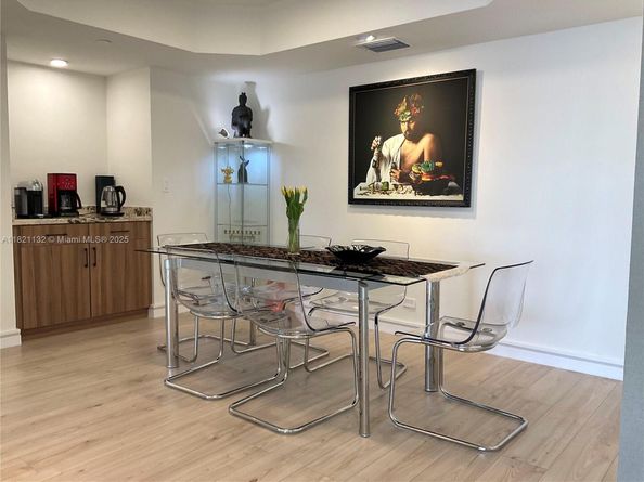 20191 E Country Club Dr 1903, Aventura FL 33180