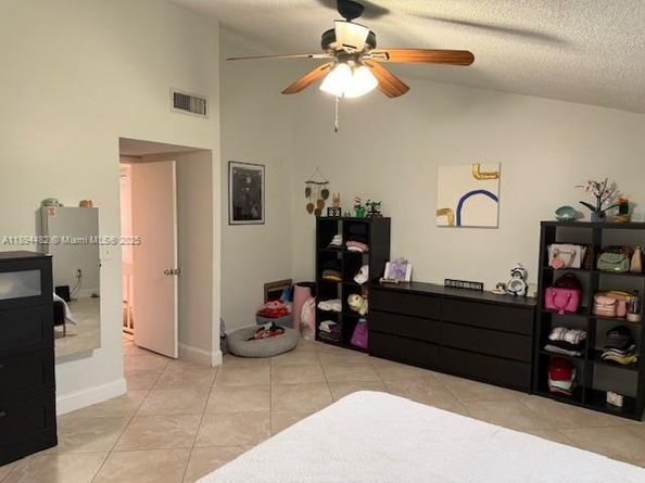 8401 W Sample Rd 14, Coral Springs FL 33065