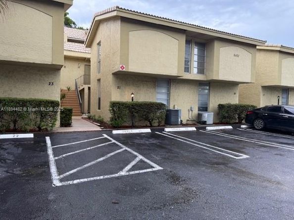 8401 W Sample Rd 14, Coral Springs FL 33065
