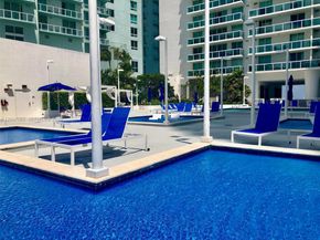 1800 N Bayshore Dr 303, Miami FL 33132
