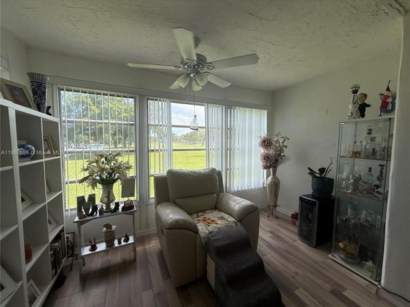 9581 Sunrise Lakes Blvd 101, Sunrise FL 33322